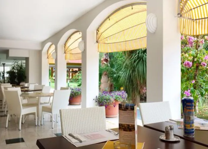 מלון Parc Gritti 4*